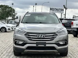 Hyundai Santa Fe 2017 Silver