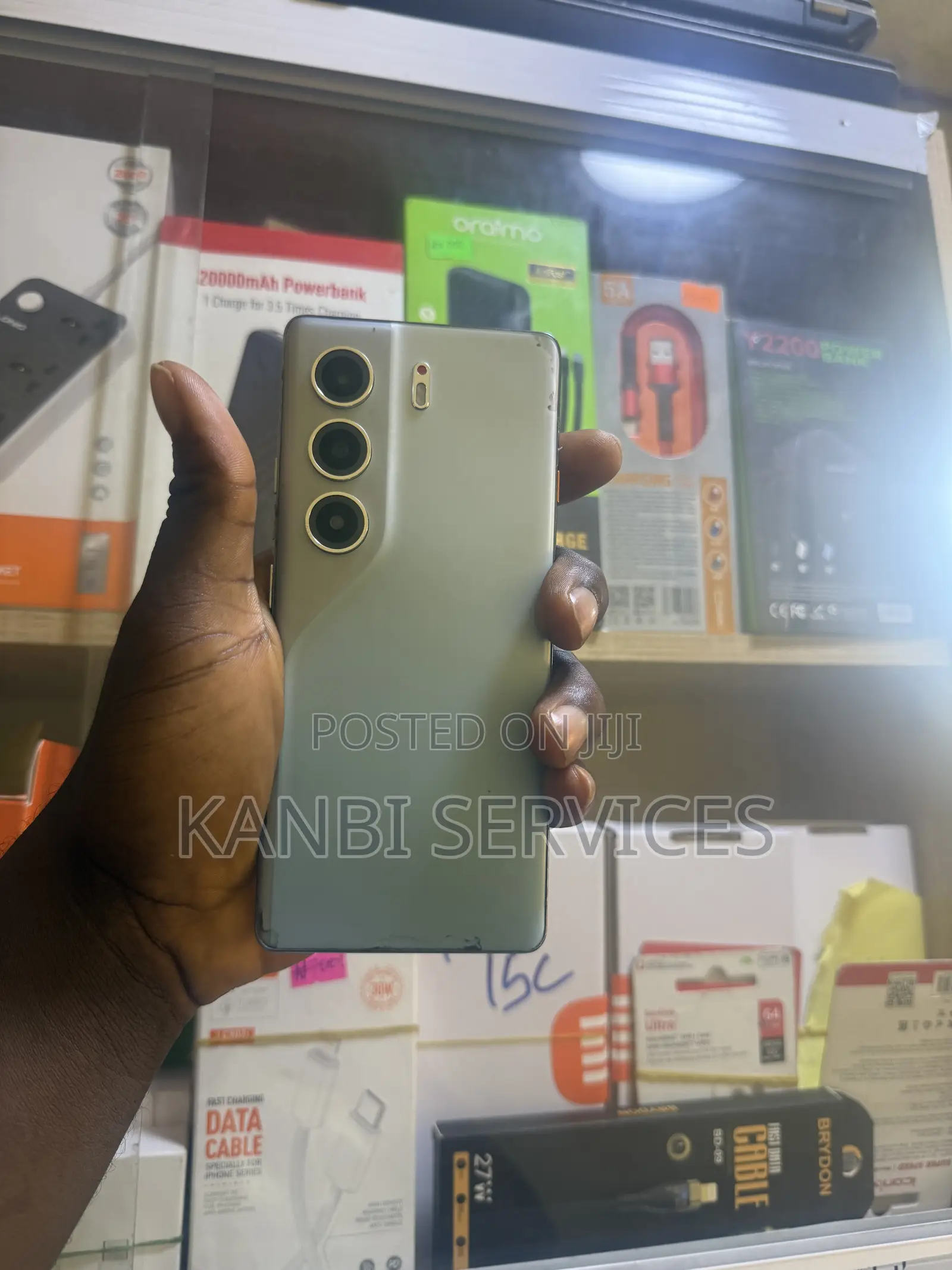 Tecno Camon 40 Pro 4G 256 GB Blue