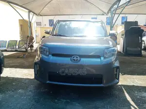 Scion xB 2011 Brown