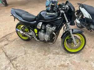 Suzuki Bandit 2010 Black