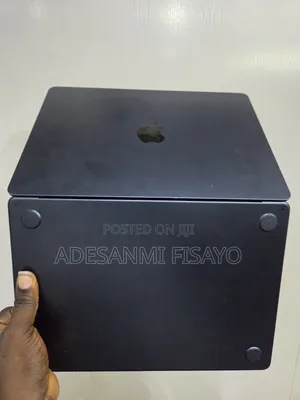 Laptop Apple MacBook Air 2024 M3 8GB Apple M3 SSD 256GB
