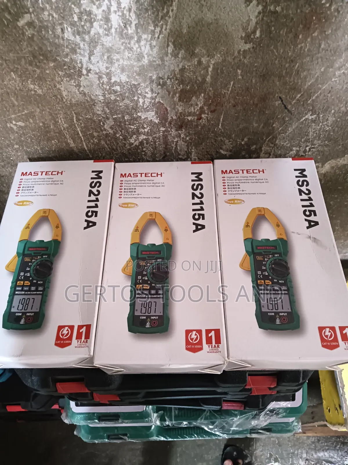 2115 Clamp Meter