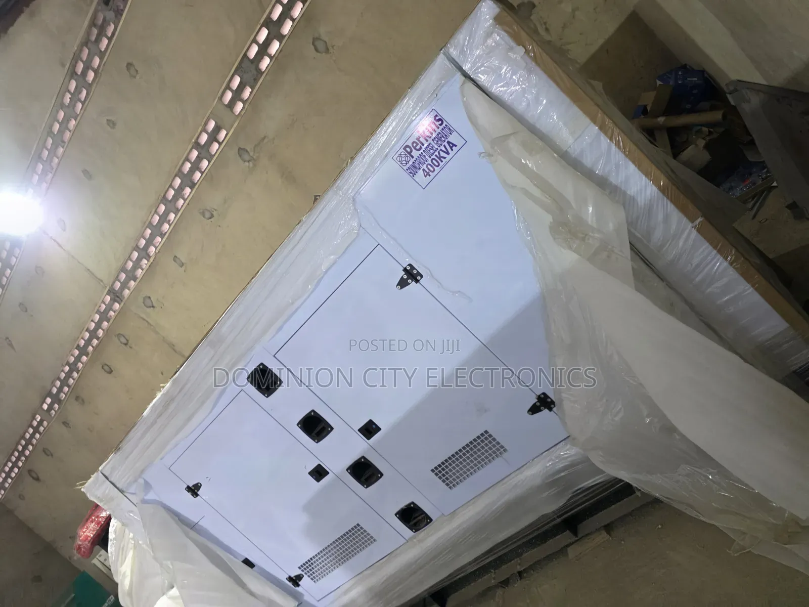 Sp400KVA Perkins Diesel Soundproof Generator 2years Wty
