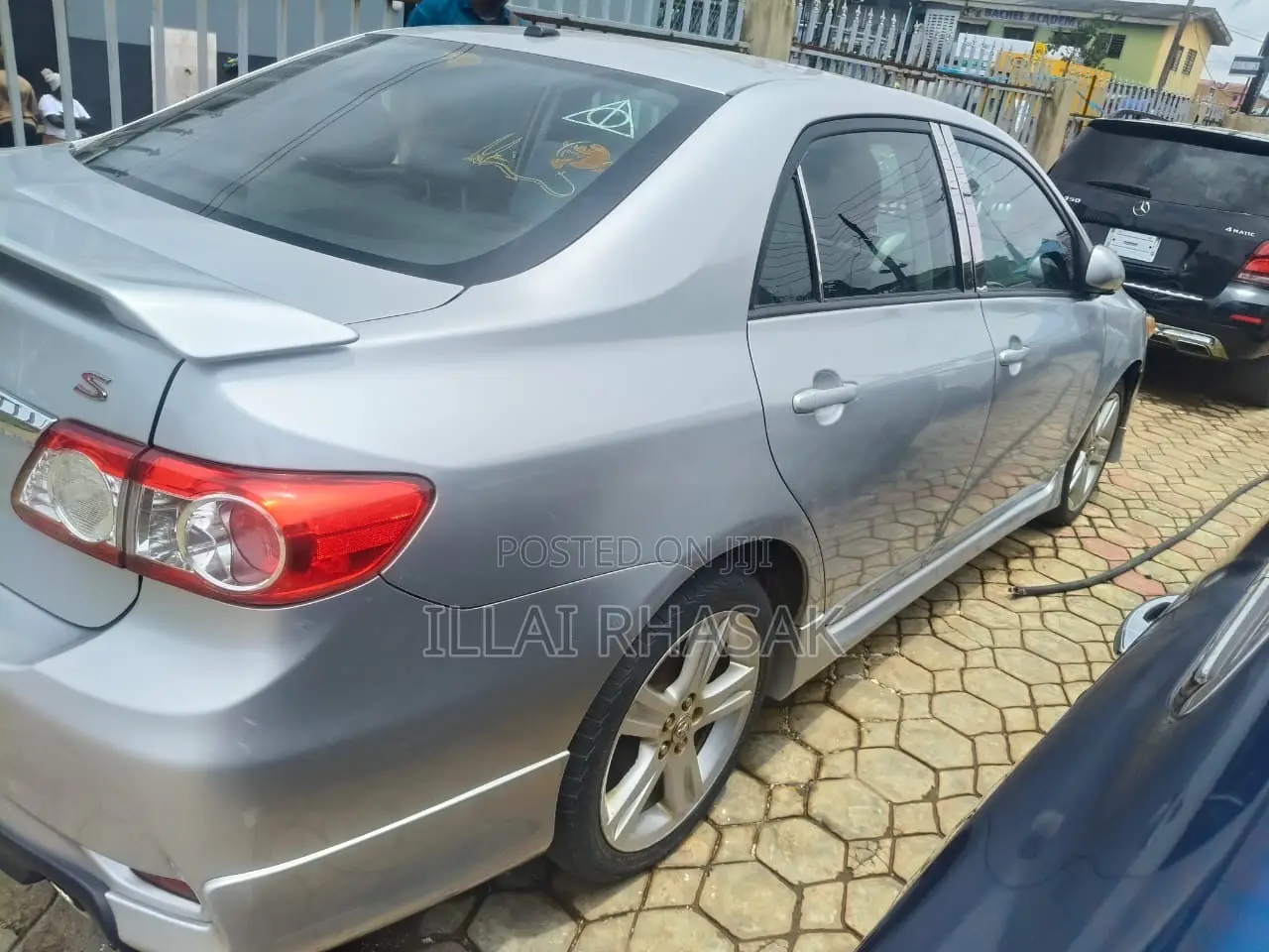 Toyota Corolla S 4dr Sedan (1.8L 4cyl 4A) 2013 Silver