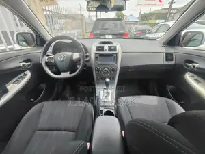 Toyota Corolla S 4dr Sedan (1.8L 4cyl 4A) 2013 Silver