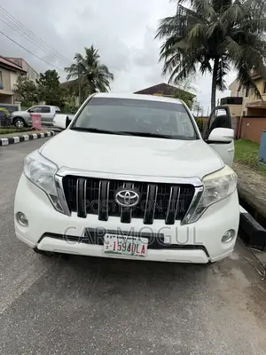 Toyota Land Cruiser Prado 4.0 Petrol TX-L 2016 White