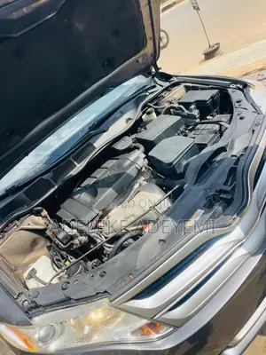 Toyota Corolla L 4dr Sedan (1.8L 4cyl 4A) 2015 Gray