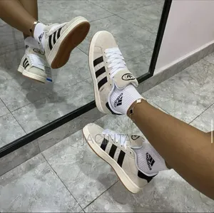 Adidas Sneakers