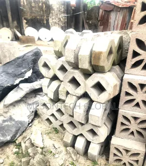 Interlocking Bricks/ Figure 8 Brick Mould