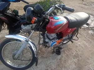 Bajaj Boxer 2015 Purple