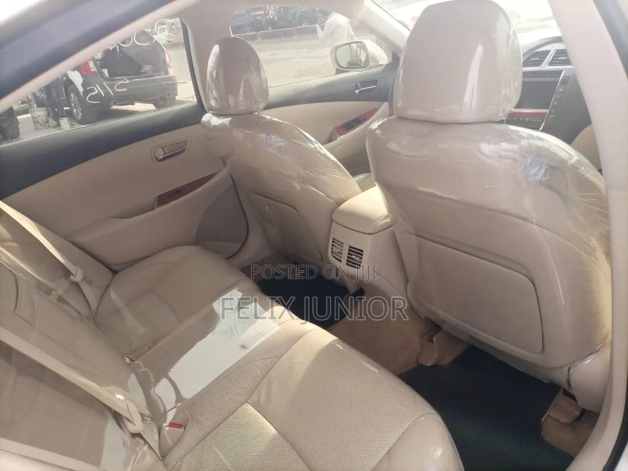 Lexus ES 350 2012 Gold