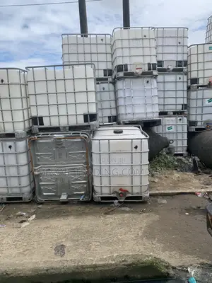 IBC Tank 1000L - Intermediate Bulk Container - With Steel Cage
