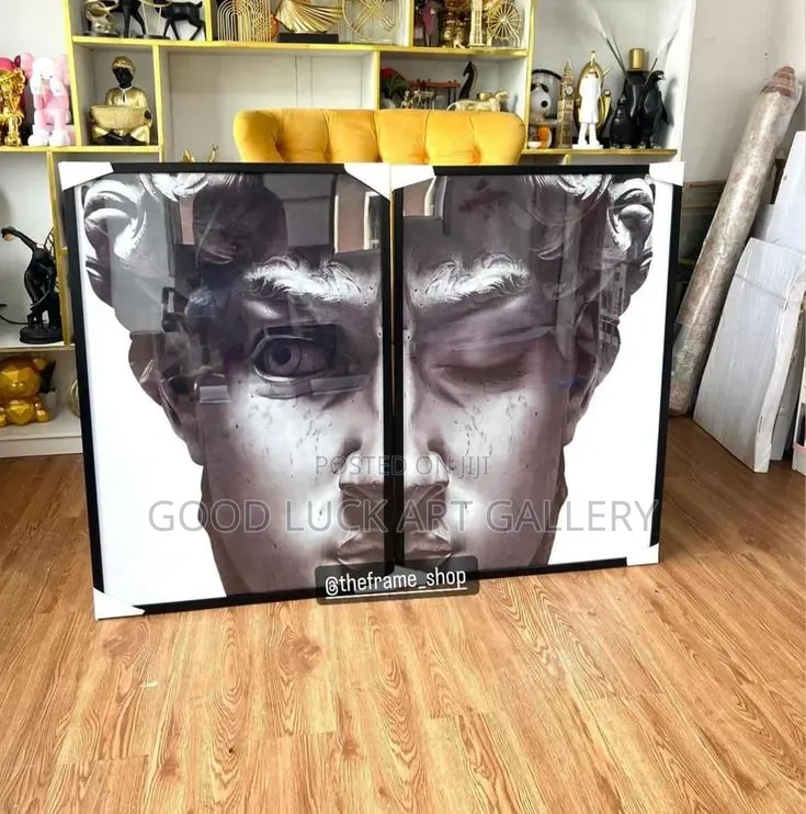 Premium Frames