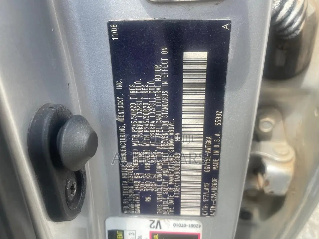 Toyota Venza 2010 Silver