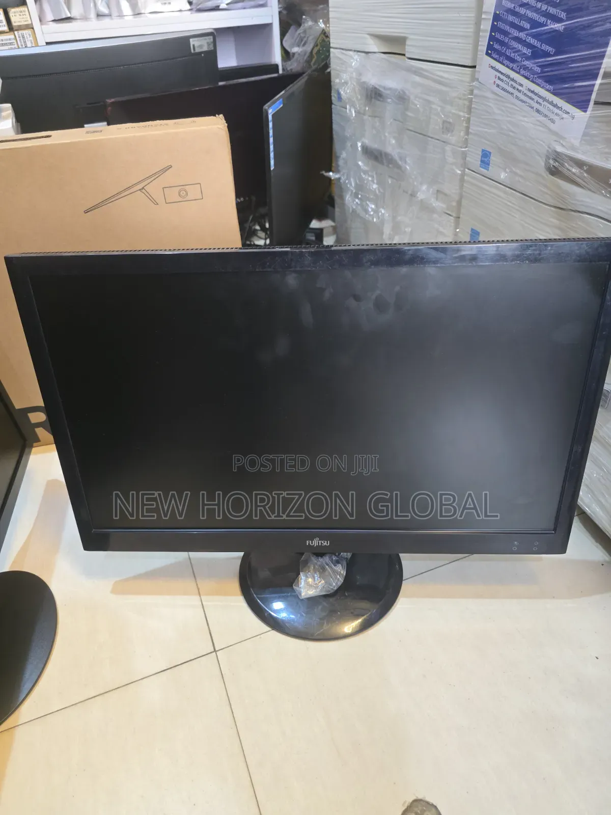 Fujitsu 23 Inches Hdmi