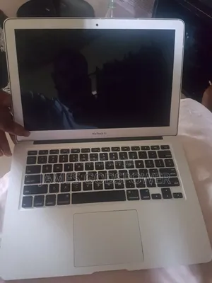 Laptop Apple MacBook Air 2010 8GB Intel Core i5 HDD+SSD 128GB