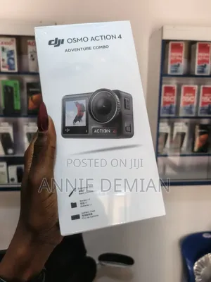 DJI Osmo Action 4 Adventure Combo