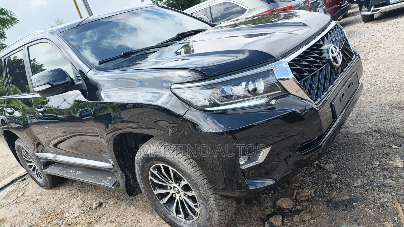Toyota Land Cruiser Prado 2013 Black
