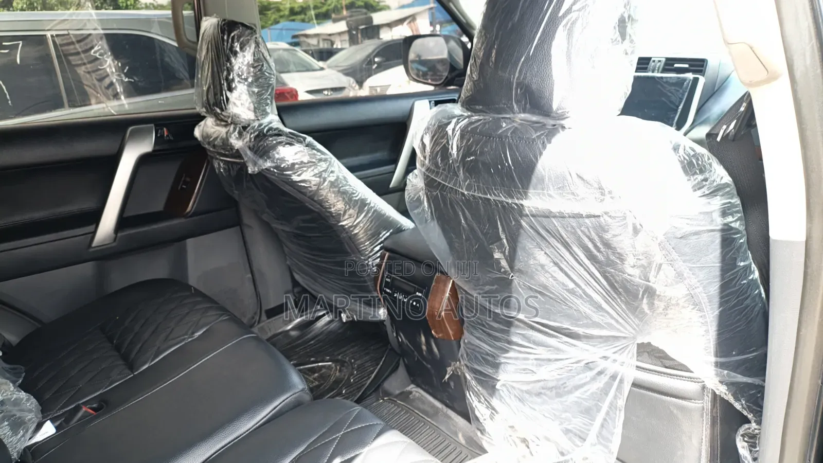 Toyota Land Cruiser Prado 2013 Black