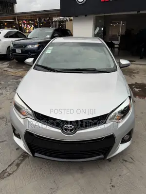 Toyota Corolla S 4dr Sedan (1.8L 4cyl CVT) 2015 Silver