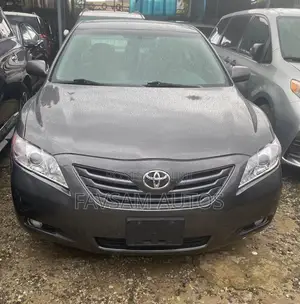 Toyota Camry 2008 Gray
