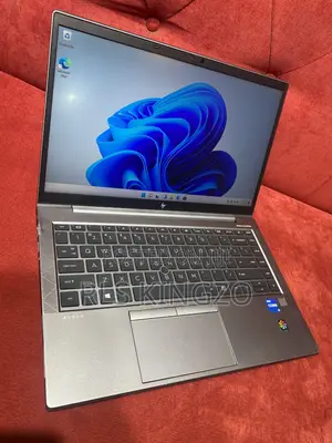Laptop HP ZBook Firefly G8 16GB Intel Core i5 SSD 256GB