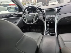 Hyundai Sonata 2012 Blue