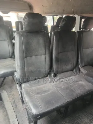 Toyota HiAce 2017 White