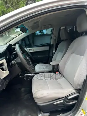 Toyota Corolla 2016 Silver