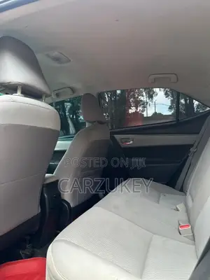 Toyota Corolla 2016 Silver