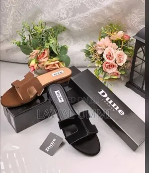 Boxed Quality Dune Slippers
