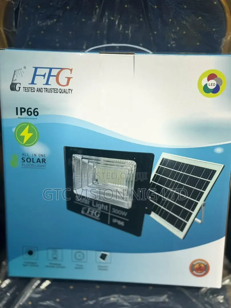 300watts Floodlight With Solar Panel