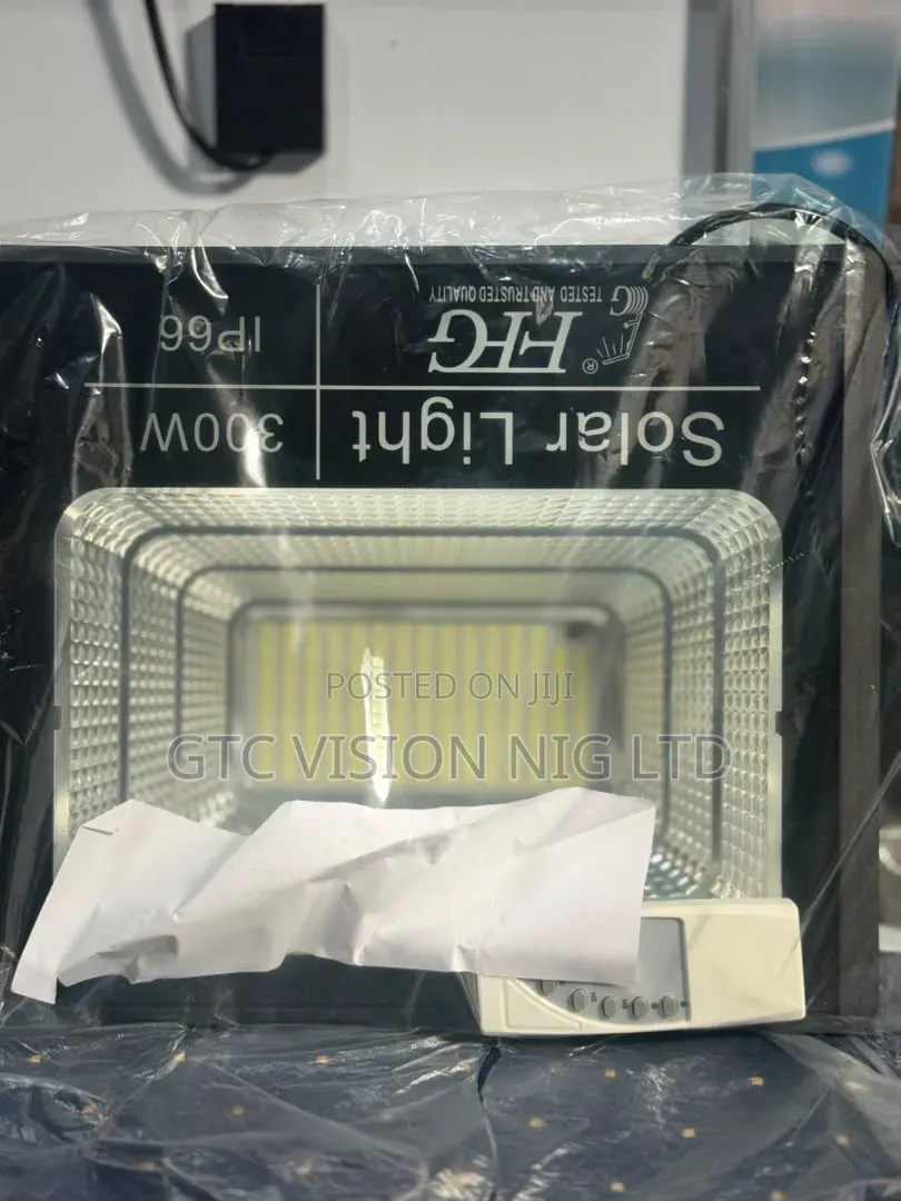 300watts Floodlight With Solar Panel