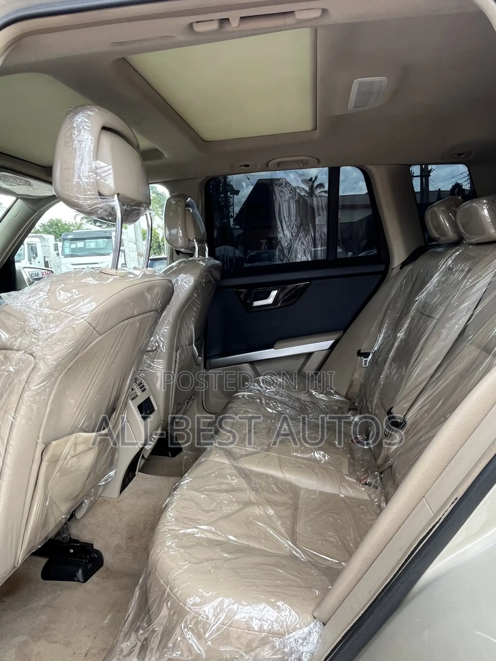 Mercedes-Benz GLK-Class 2012 Gold