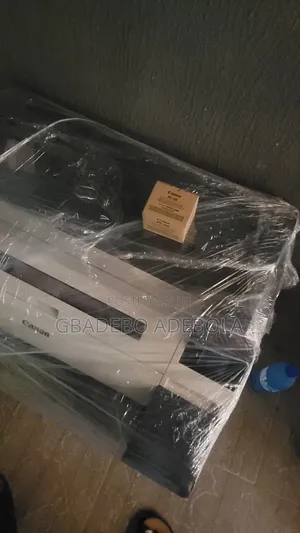 Canon Tm200