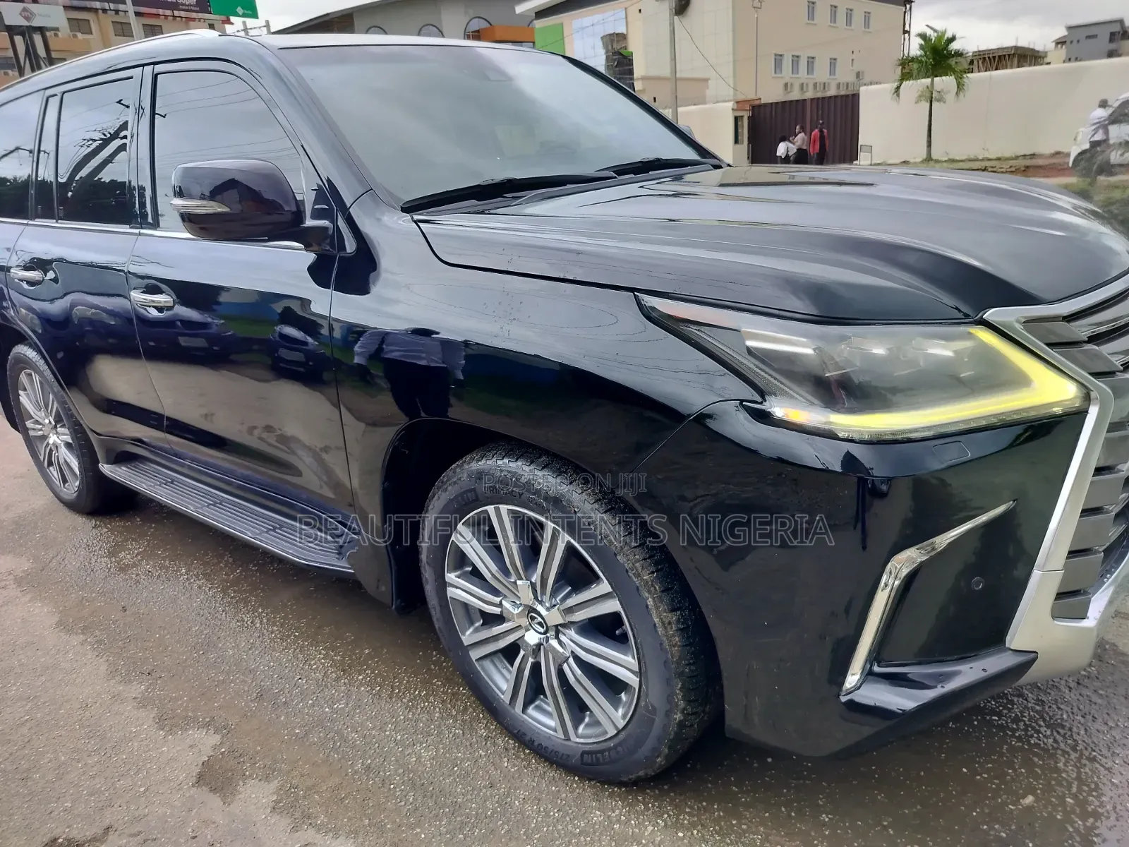 Lexus LX 570 AWD 2016 Black