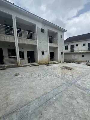 2bdrm Townhouse / Terrace in Beverly Hill’S Court, Ushafa for rent