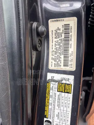 Toyota Corolla Base 4dr Sedan (1.8L 4cyl 5M) 2010 Black