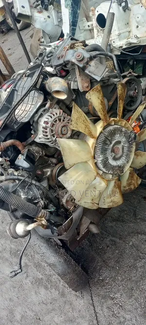Complete Engine and Gearbox Ford F-150 V8 2010 Model