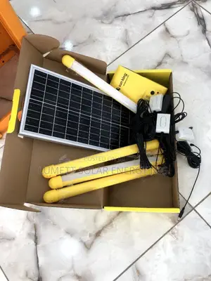 Sun King SK-705 Efficient Solar Lighting Lamp