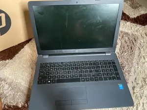 Laptop HP 8GB Intel Core i3 HDD 1T