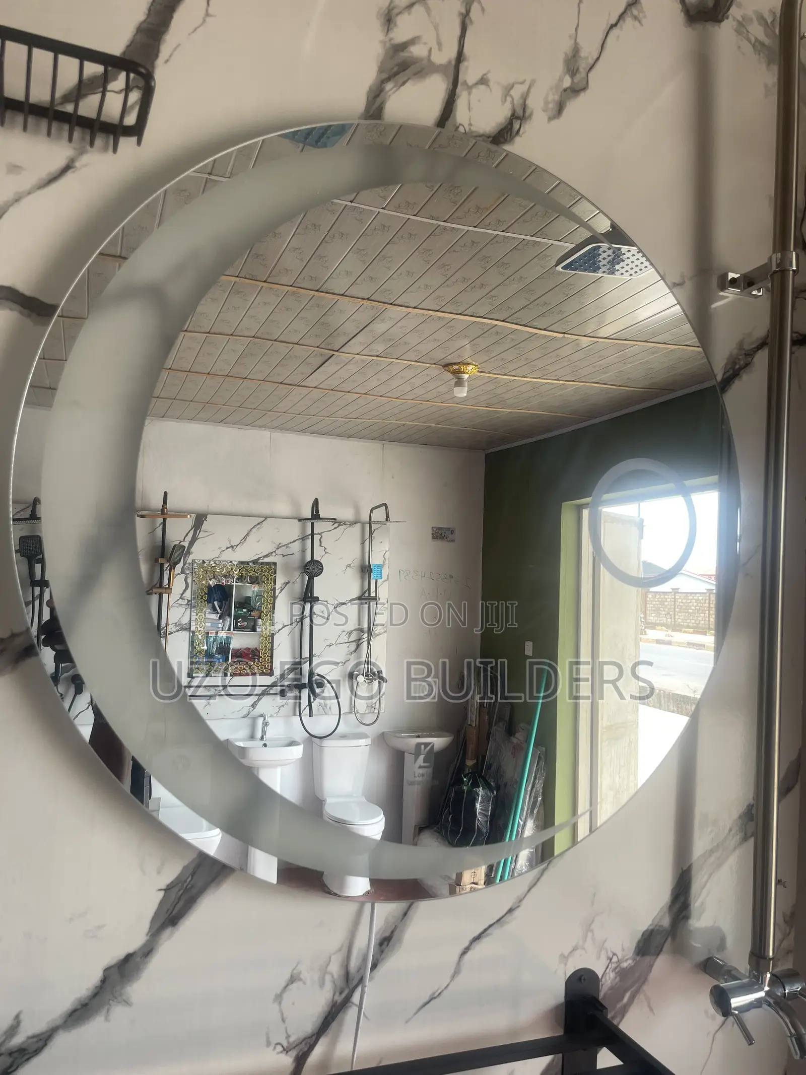 Mirror With Light