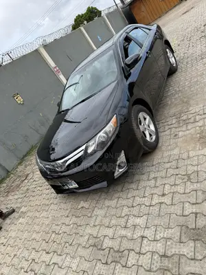 Toyota Camry LE 4dr Sedan (2.5L 4cyl 6A) 2013 Black