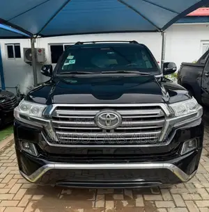Toyota Land Cruiser 4.5 V8 DLX 2012 Black