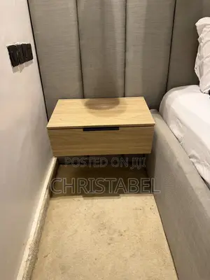 Floating Wooden Bedside Pedestal (2)