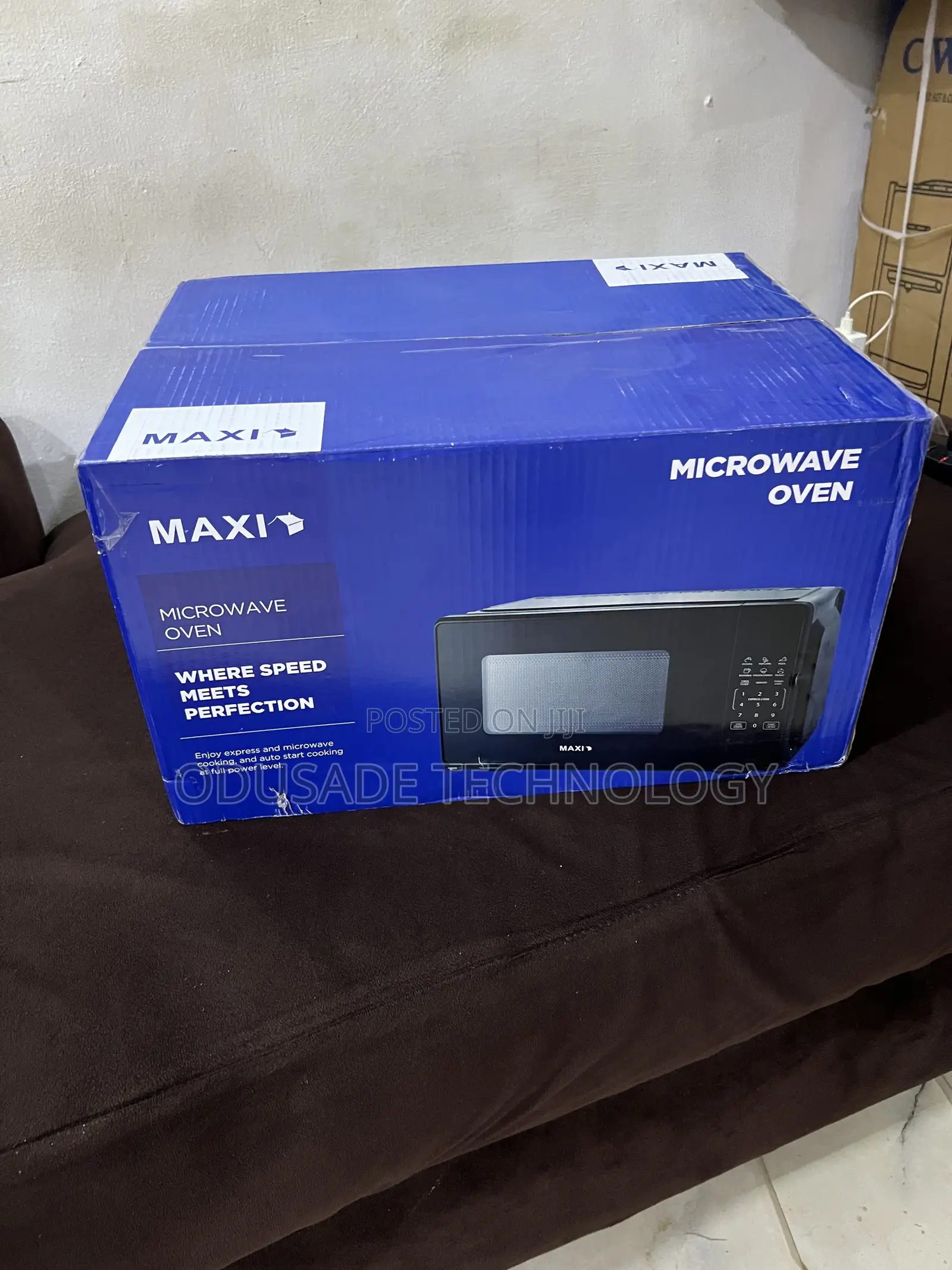 Maxi 20L Digital Microwave – Stylish Design, Reliable Performance
