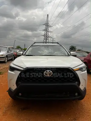 Toyota Corolla Cross XLE 2023 White