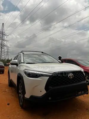 Toyota Corolla Cross XLE 2023 White