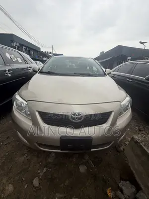 Toyota Corolla 2009 Gold