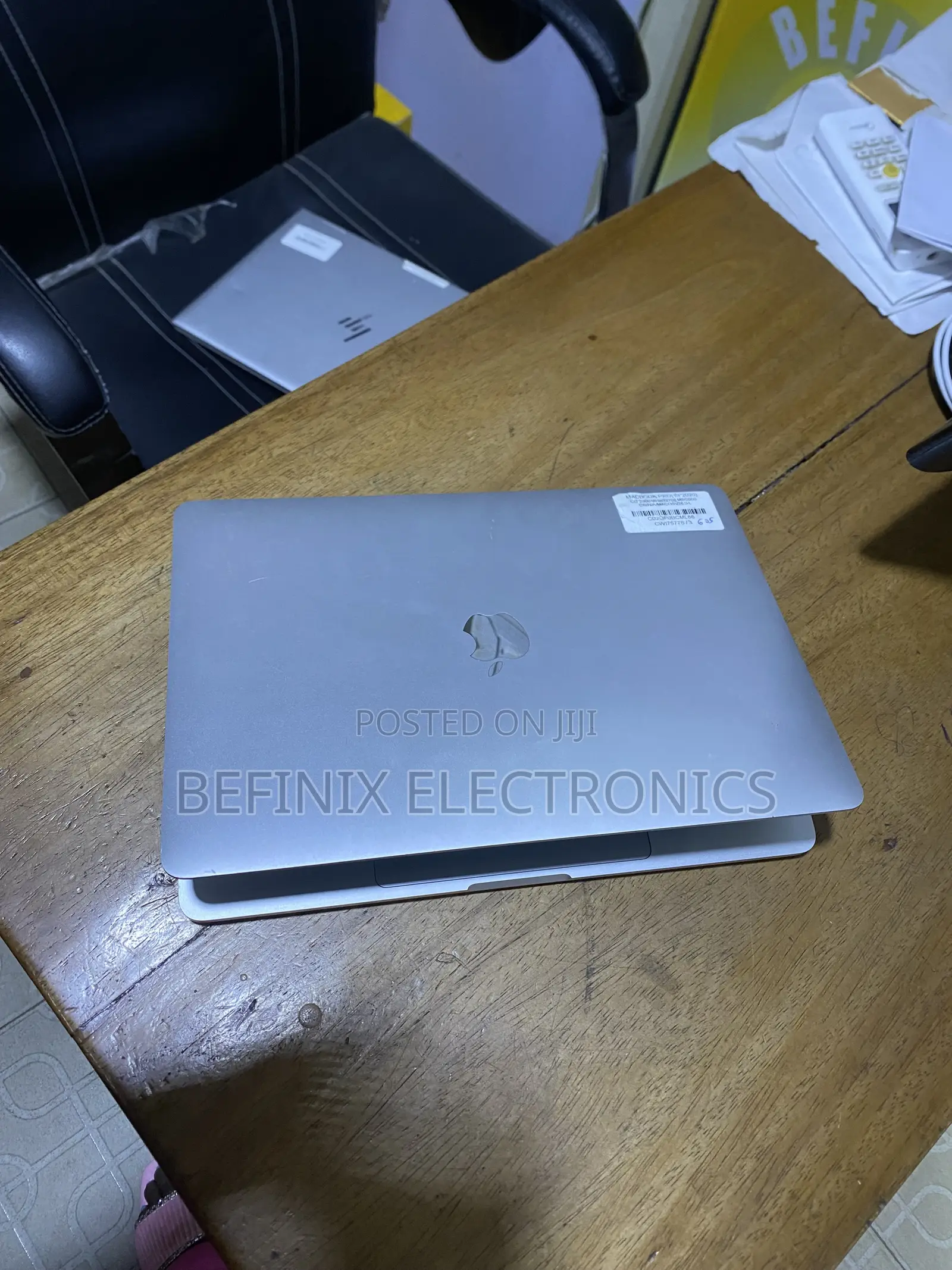 Laptop Apple MacBook 2020 32GB Intel Core i7 SSD 2T